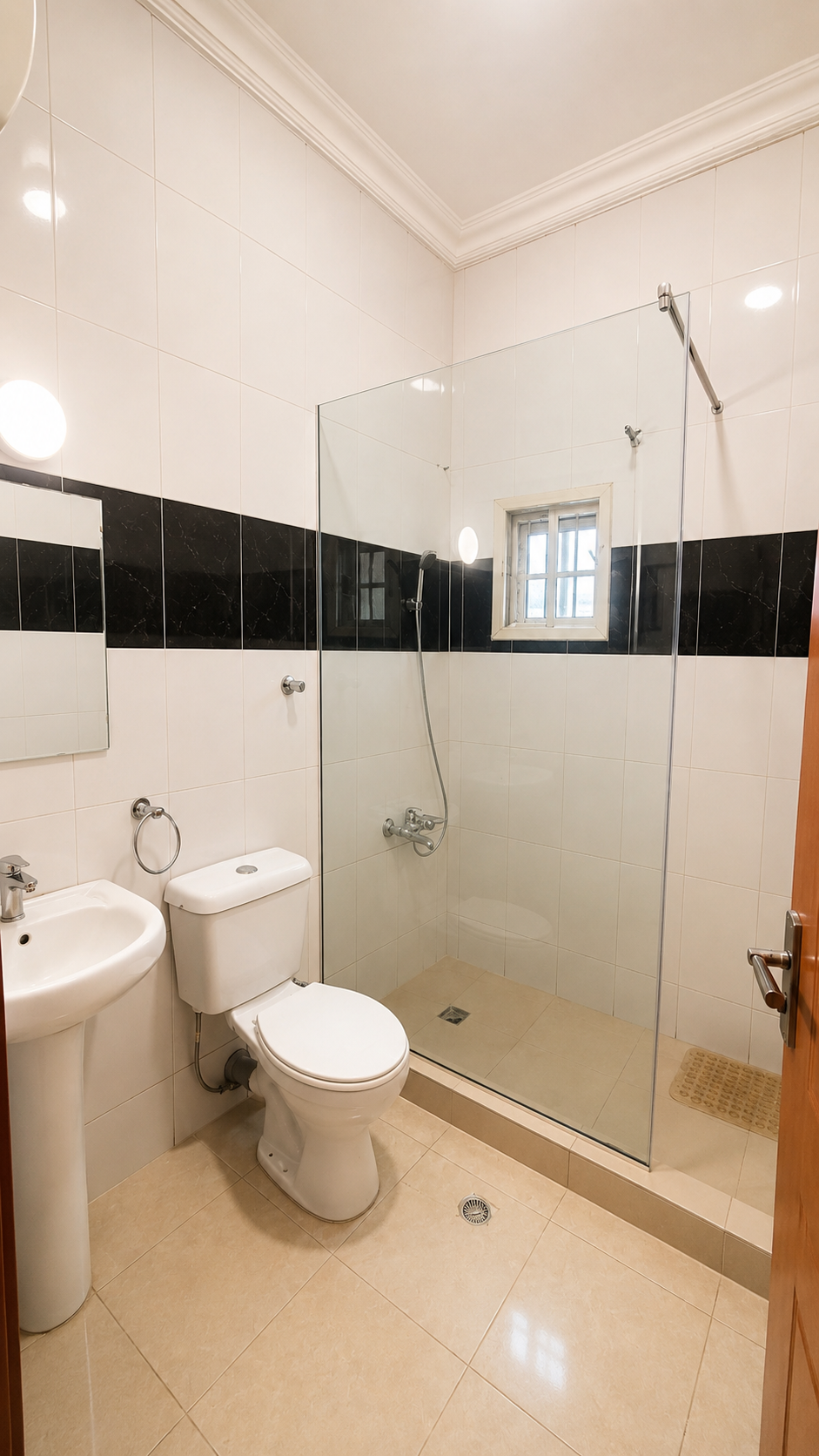 Gold 7 Residence kids bathroom with walk-in shower